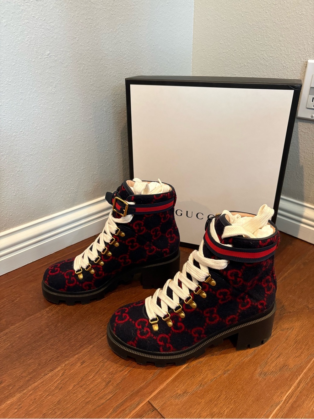 Gucci Red & Navy GG Logo Lace-Up Ankle Boots with Cream Laces